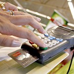 Apesar de Ainda Altos Juros do Cartao de Credito Tem Baixa Historica
