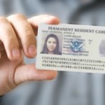 Ficar mais de seis meses fora dos EUA pode provocar a perda do green card